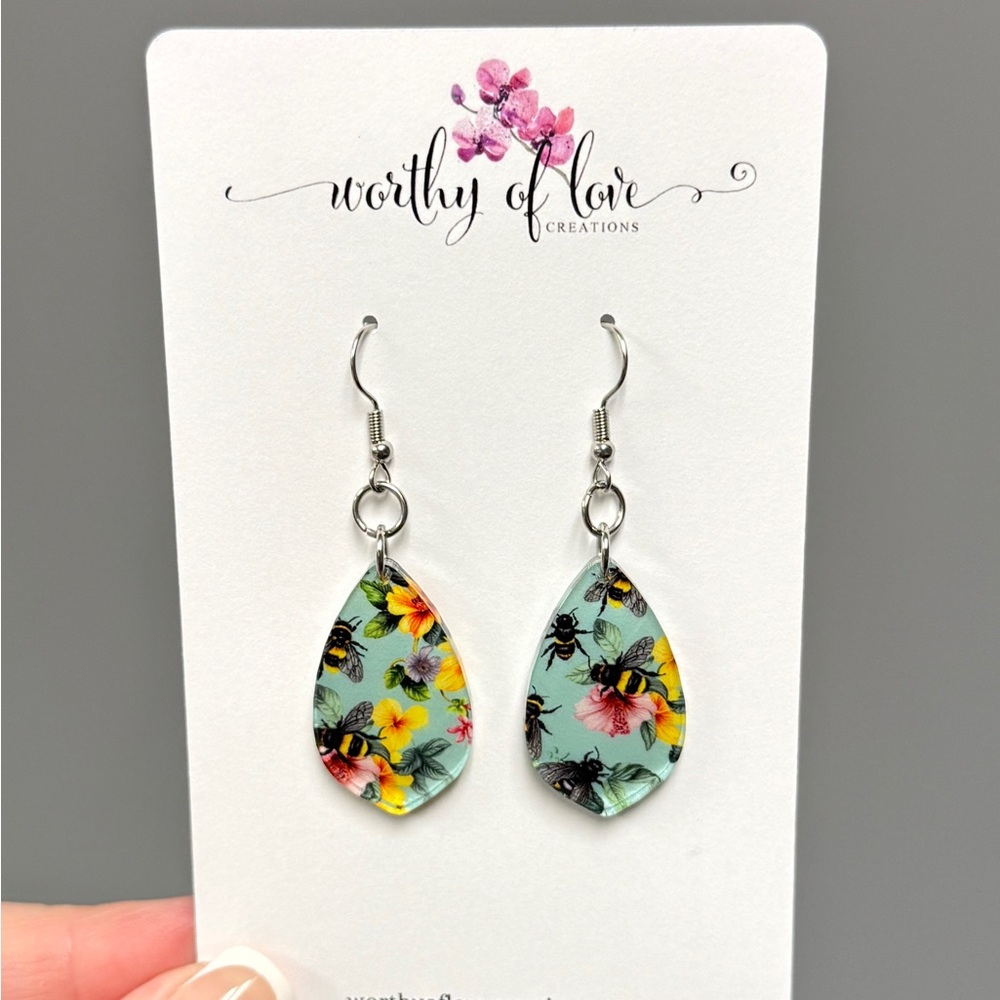 Bees and flowers earrings - stainless steel and acrylic handmade
